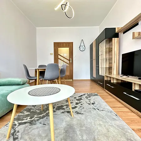 Niepodleglosci 683 & Parking Apartment Sopot